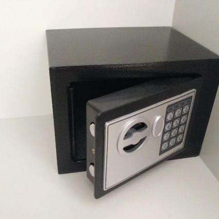 Apartament Unopuro W Centrum Gizycka ギジツコ エクステリア 写真