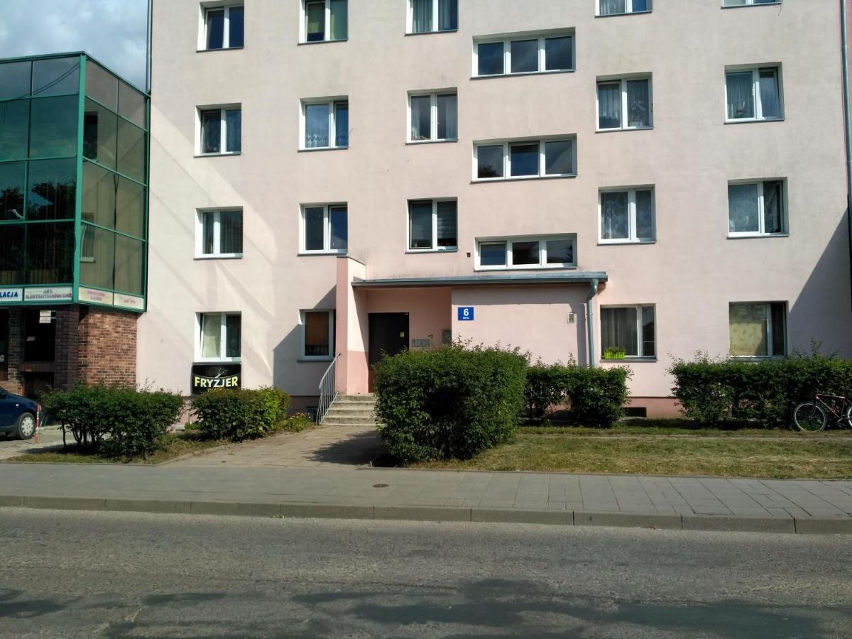 Apartament Unopuro W Centrum Gizycka ギジツコ エクステリア 写真
